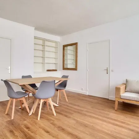 1 Bedroom Quartier Latin Royer Collard Paris