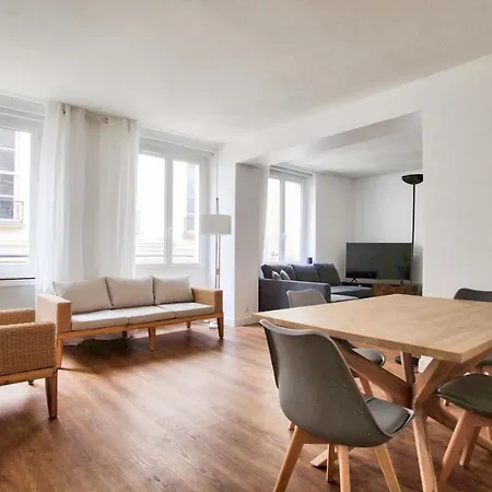 Apartment 1 Bedroom Quartier Latin Royer Collard